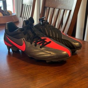 Nike T90 Strike IV FG Soccer Cleats shoes new 472562 060 grey Mens Size 8